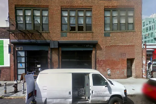 Shake Shack will be moving into the former Blue Bottle space on Berry Street.